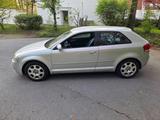Audi AUDI A3 8P 1.9 TDI - Audi A3 aus 2003: 9.1