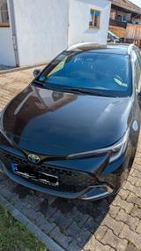 Toyota Corolla 2,0 Hybrid Team-D + AHK + Technik Paket - Toyota Corolla mit Benzin-Antrieb: Automatik