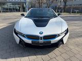 BMW i8 Coupe Navi Head-Up. 2.Hd. - weiße BMW i8
