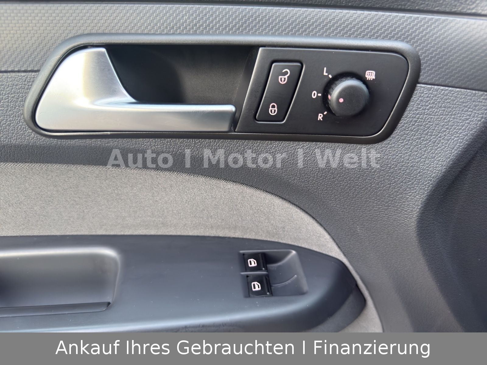 Fahrzeugabbildung Volkswagen Caddy Kasten/Kombi JAKO-O Trendline DSG AHK/SHZ