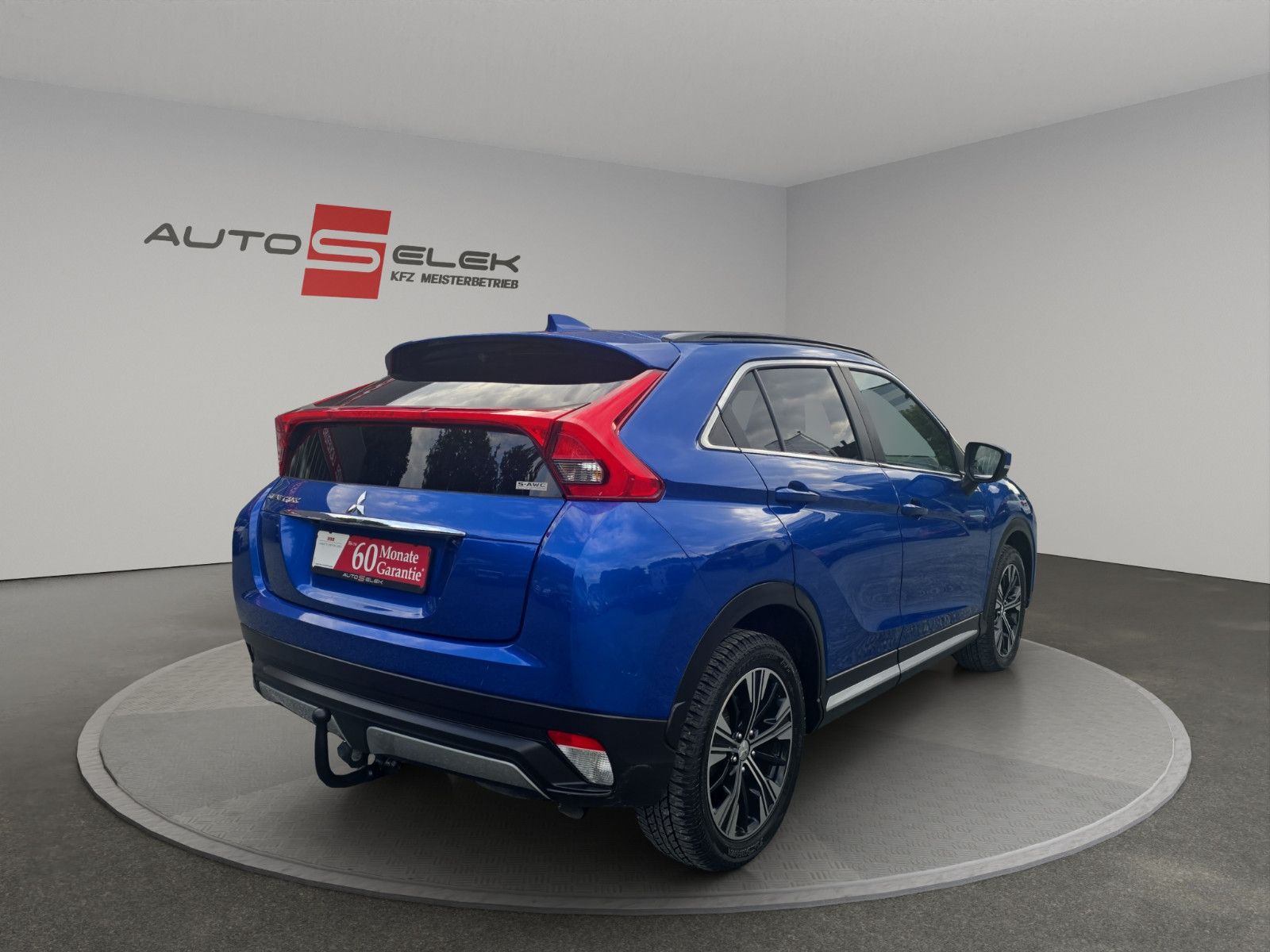 Fahrzeugabbildung Mitsubishi Eclipse Cross Spirit+ 4WD LED SPUR  AHK