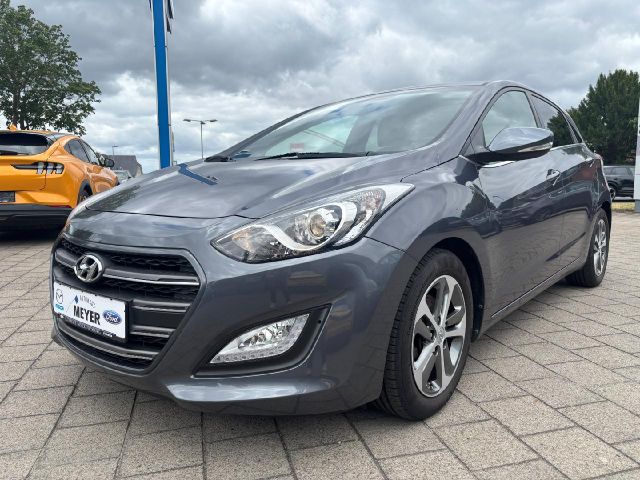 Hyundai i30 1.4 blue Passion SitzheizungKlima