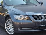 BMW 335d (1-Hand/Garagenfahrzeug) - BMW 335: 335d