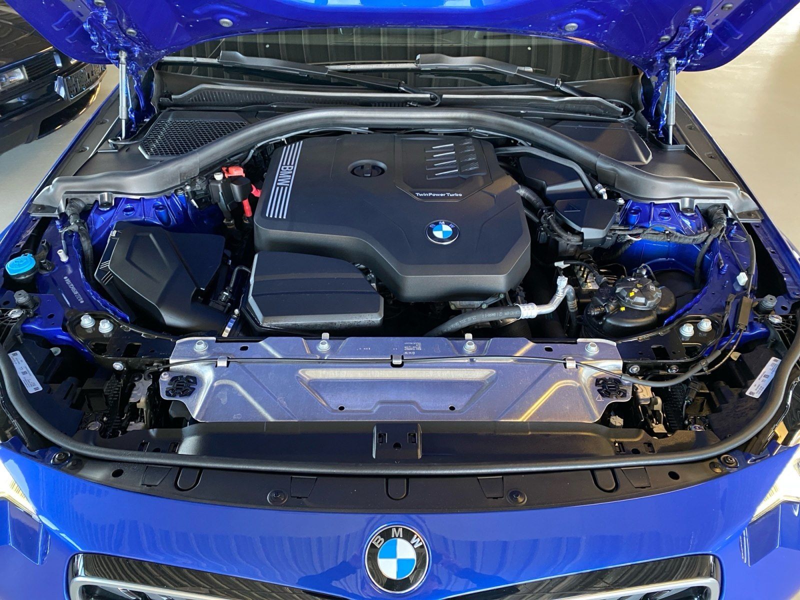 BMW 220 - Bild 18