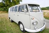 Volkswagen T1 Kombi - Volkswagen T1: 9 Sitzer
