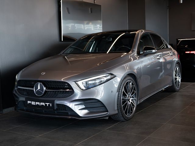 Mercedes-Benz A 220 4Matic Edition AMG; Burm; Multibeam;