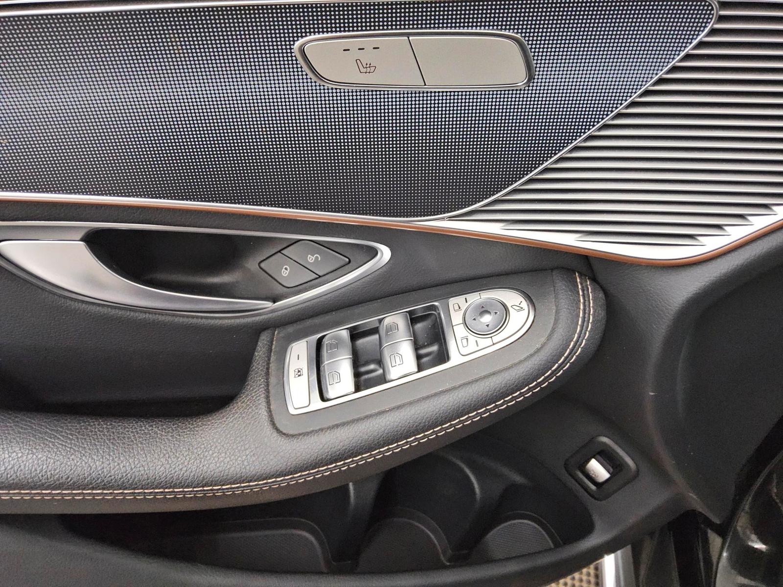 Mercedes-Benz EQC 400 4M T-Leder Navi LED Kamera