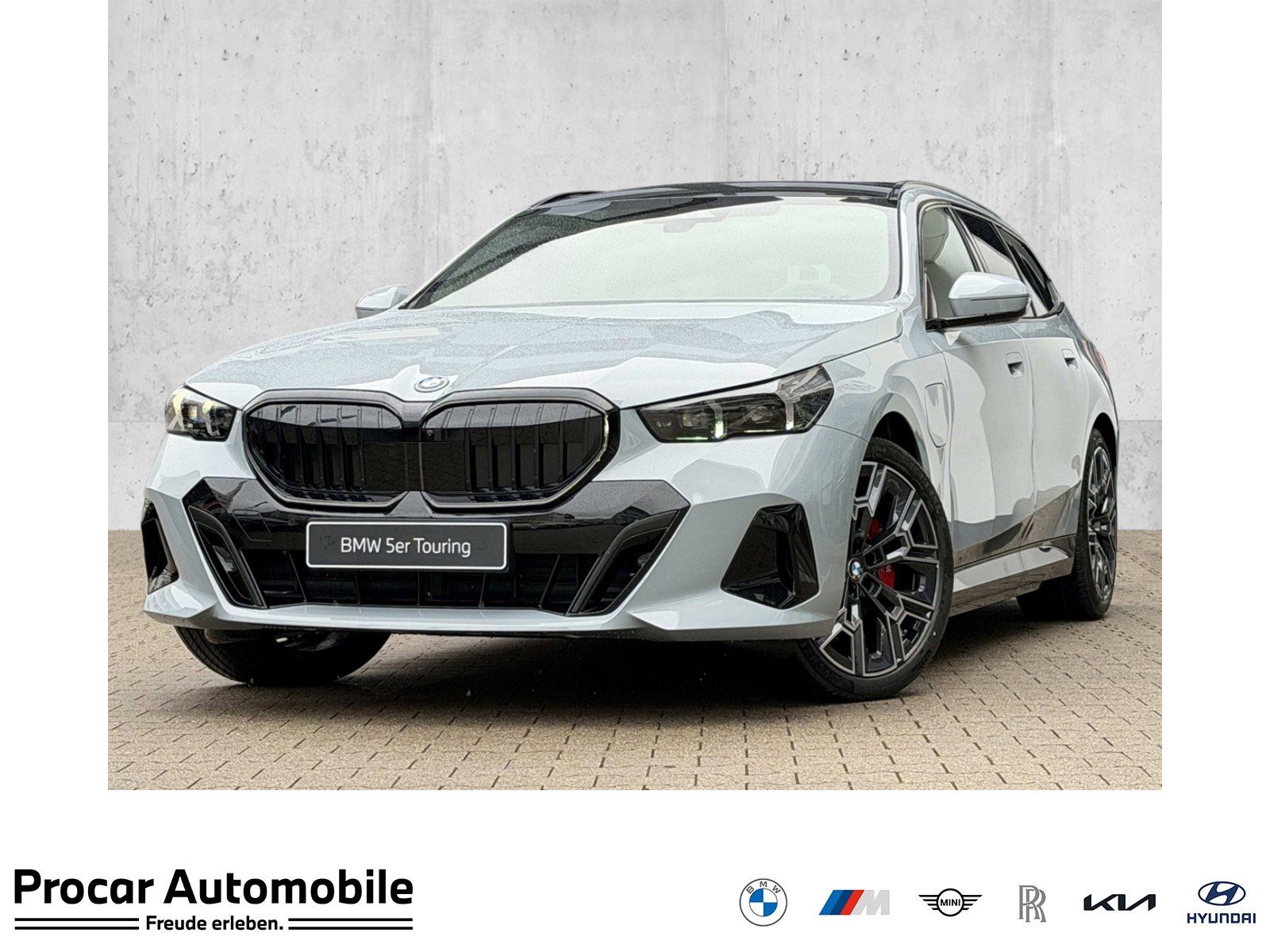 BMW 530e xDrive M Sport PANO AHK DA PROF PA PROF 20"
