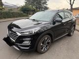 Hyundai Tucson Trend 2WD,Auto,Navi,84500KM,LED - Hyundai TUCSON in Bonn