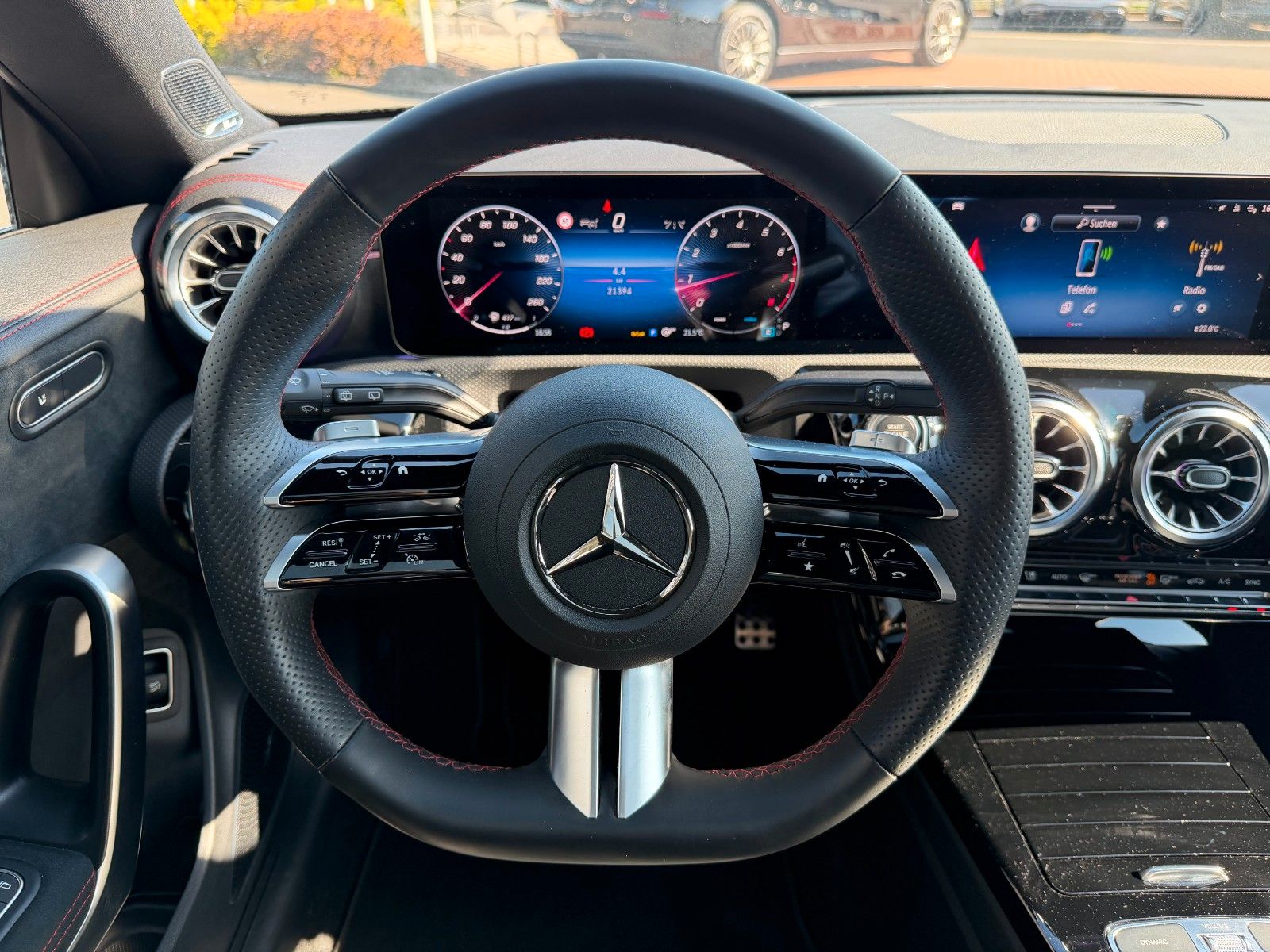 Fahrzeugabbildung Mercedes-Benz CLA 180 SB AMG+Pano+Burm+Distr+360+Night