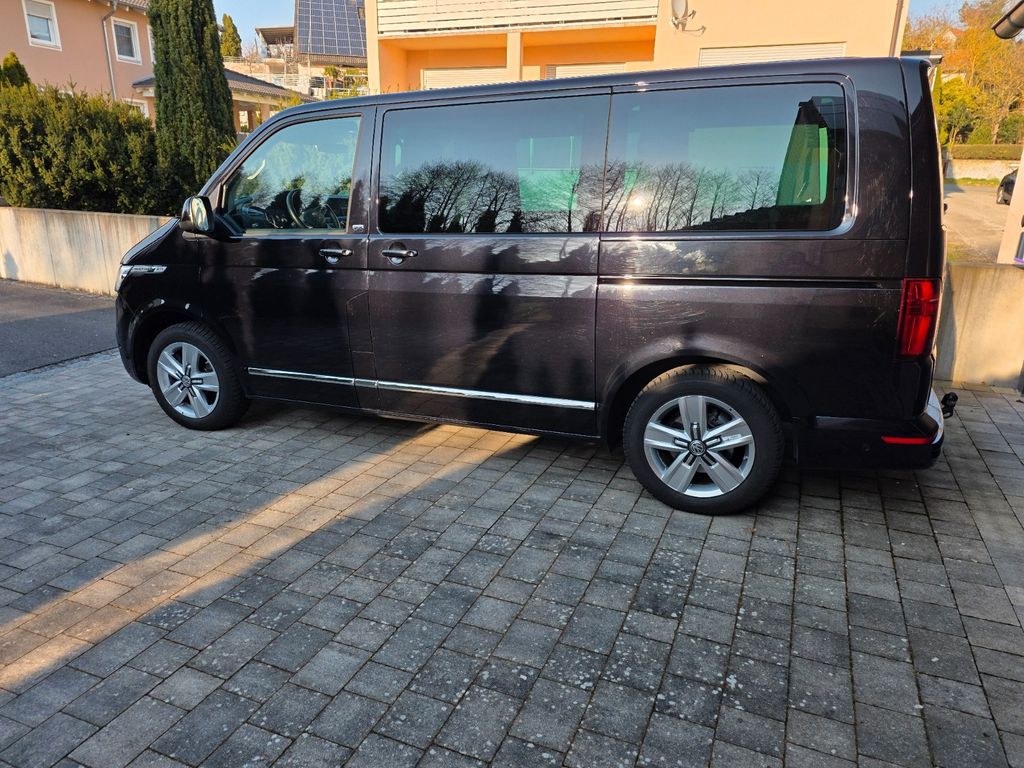 Image of Volkswagen T6 Multivan