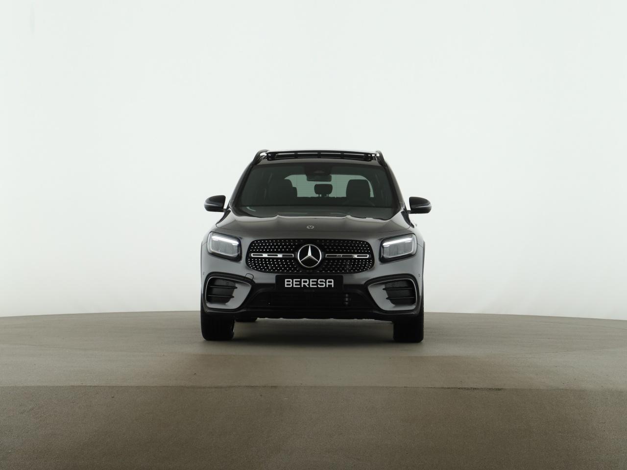 Mercedes-Benz GLB 200 d AMG Night MBUX Pano Distronic Kamera