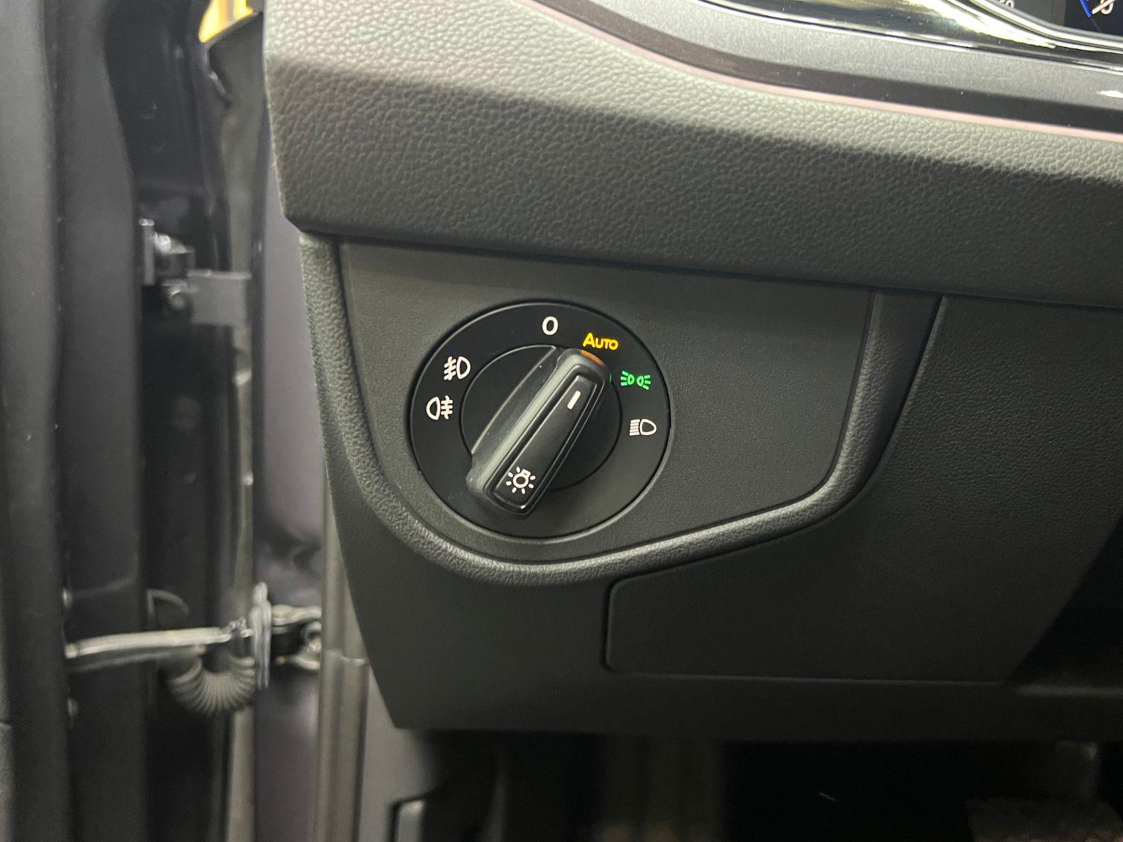 Volkswagen Taigo 1.0 TSI DSG IQ Navi CarPlay SHZ Keyless, миниатюра 6