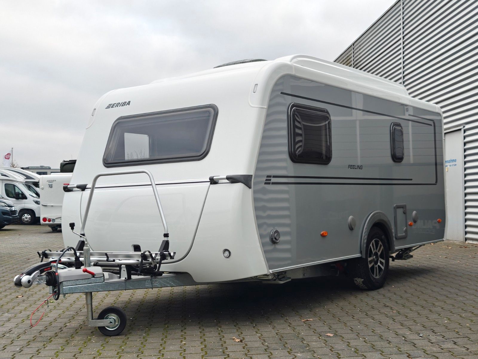 Fahrzeugabbildung HYMER / ERIBA / HYMERCAR Feeling 425 SD - MESSE-NEUHEIT 2026! -