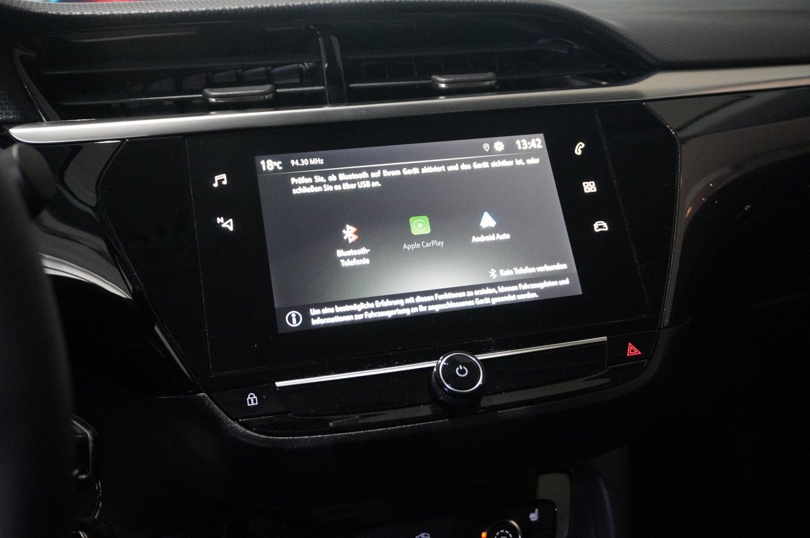 Fahrzeugabbildung Opel Corsa F 1.2 ELEGANCE NAVI/LED/SPORT/SH//VIRT/DAB