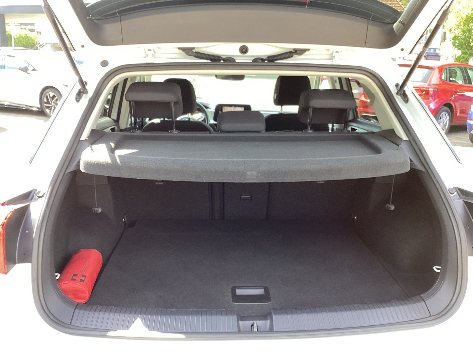 Volkswagen T-Roc - Bild 15