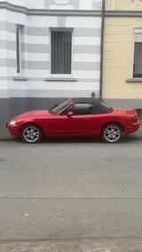 Mazda MX-5  Roter Hingucker Nur 87.000 km ... - Mazda MX-5 aus 2000
