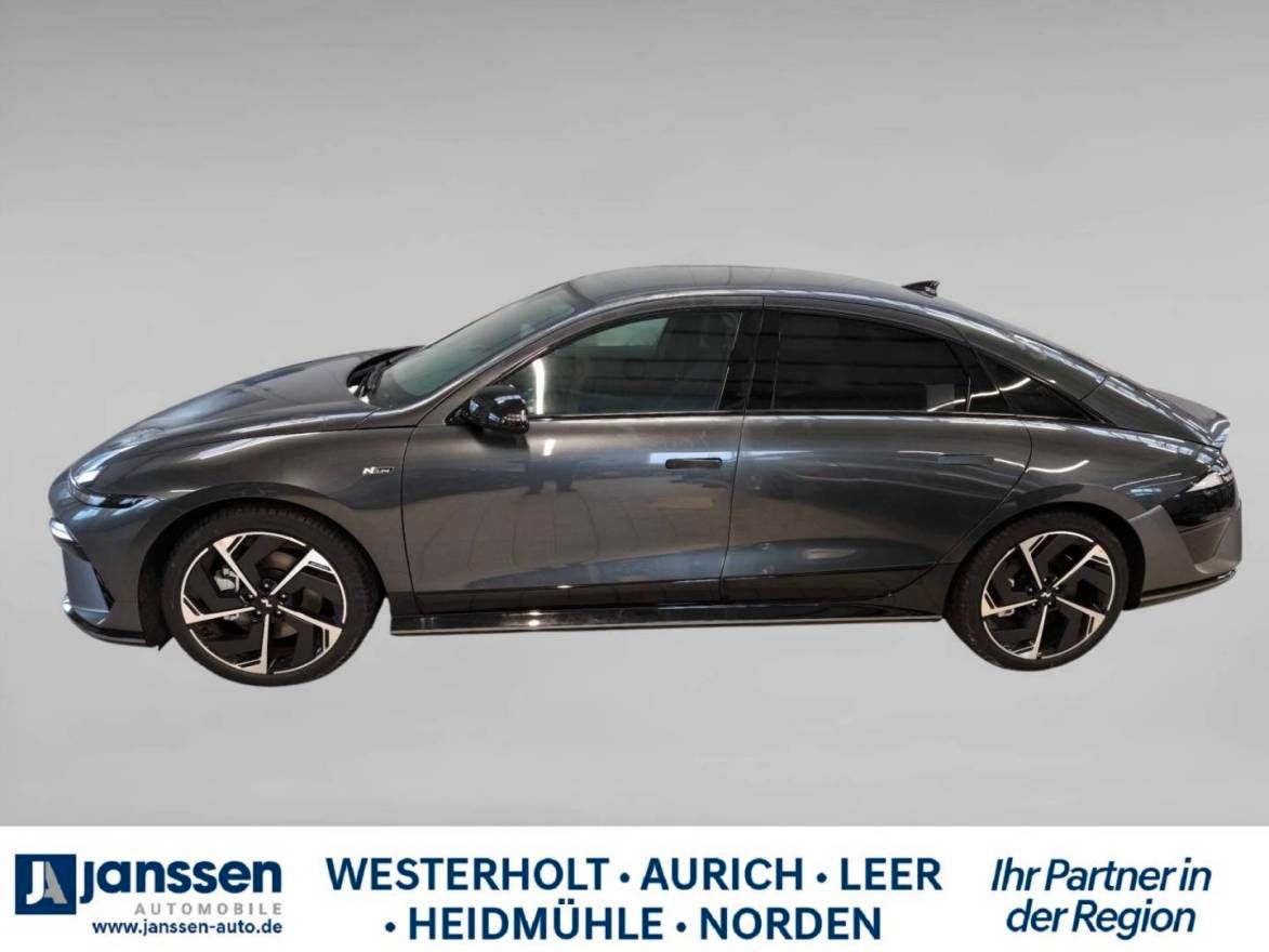 Fahrzeugabbildung Hyundai IONIQ 6 Elektro 84 kWh N Lin/Automatik/Rückfahrk