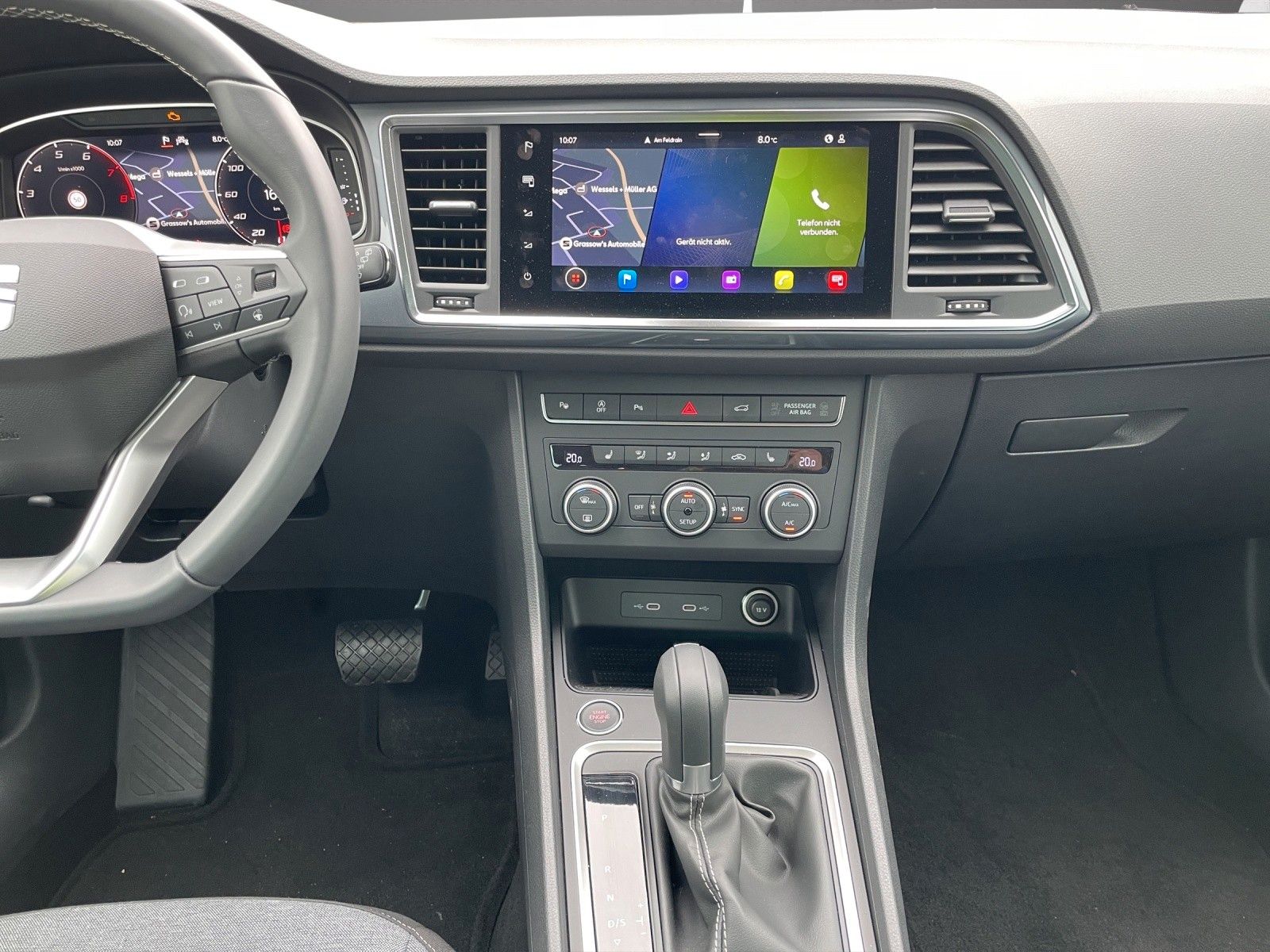 Fahrzeugabbildung SEAT Ateca Style Edition 1.5 TSI DSG LED/NAVI/GJR/SHZ