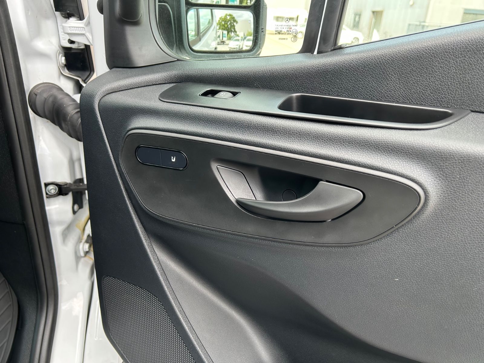 Fahrzeugabbildung Mercedes-Benz Sprinter III Kasten 317 CDI  Navi Shz Kam. Tem