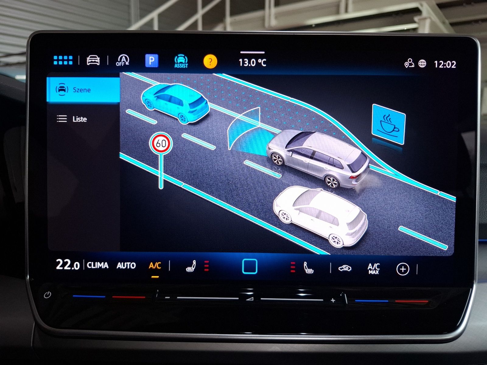 Fahrzeugabbildung Volkswagen Golf VIII Variant TDI Life DSG LED Navi AID HUD