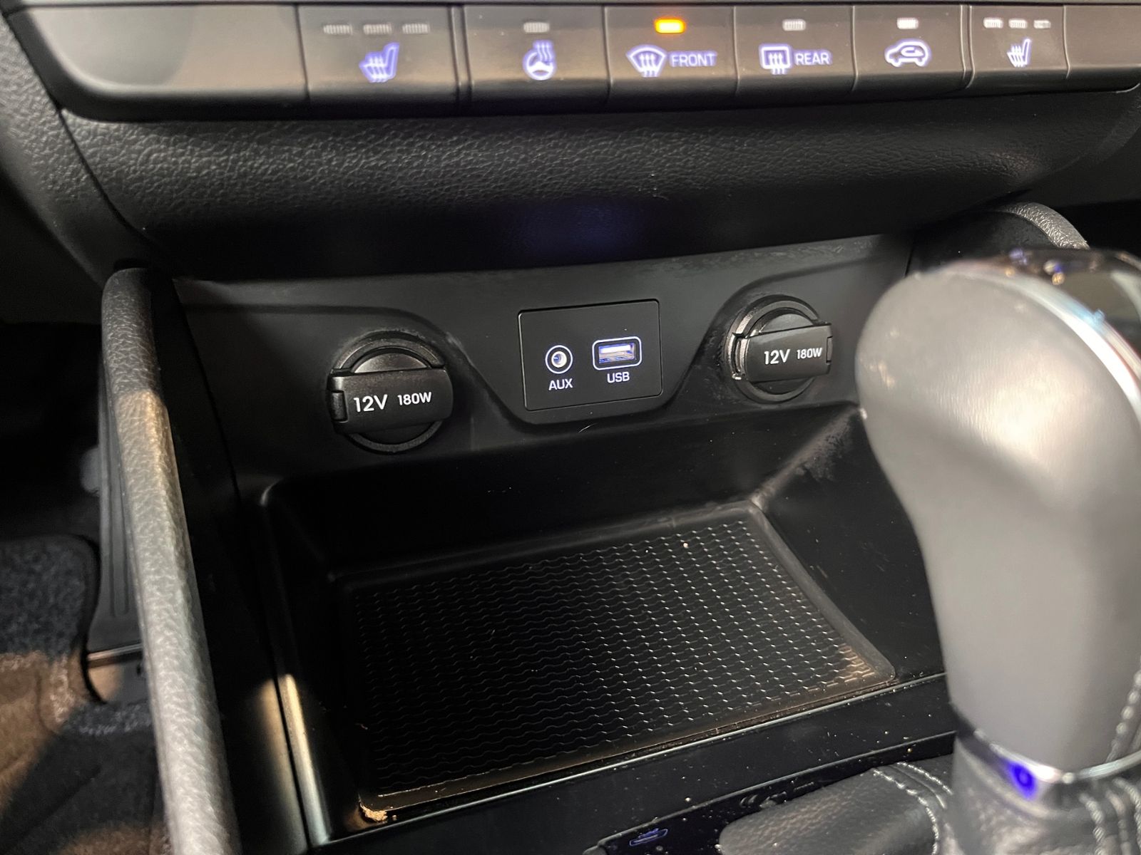 Fahrzeugabbildung Hyundai TUCSON Advantage AHK 2WD KLIMA NAVI ALU