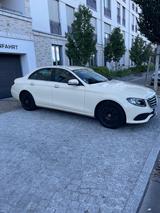 Mercedes-Benz Mercedes E200 9 Gang  W213 Limousine - Mercedes-Benz E-Klasse: W213
