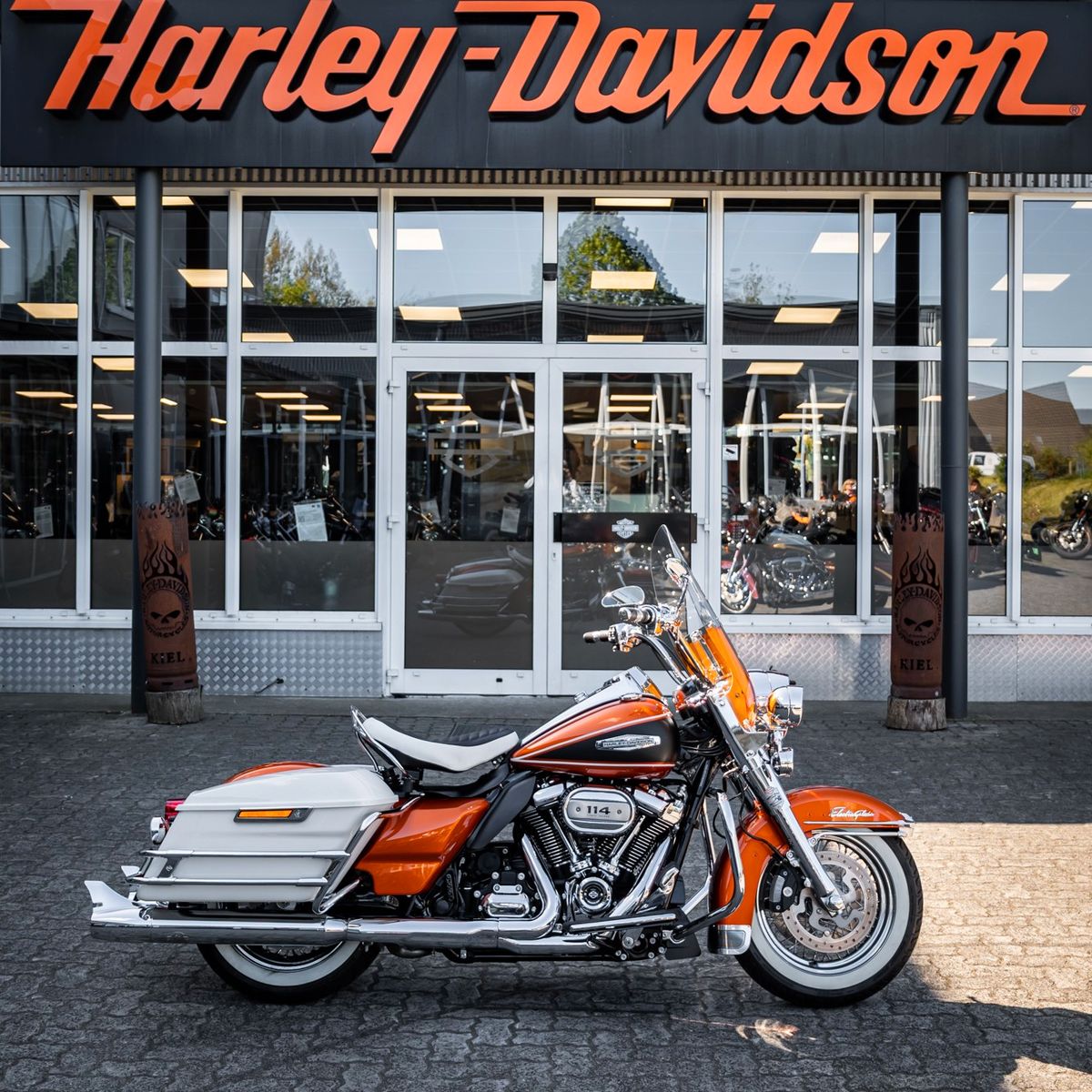 Fahrzeugabbildung Harley-Davidson Electra Glide Highway King  - JEKILL&HYDE  -