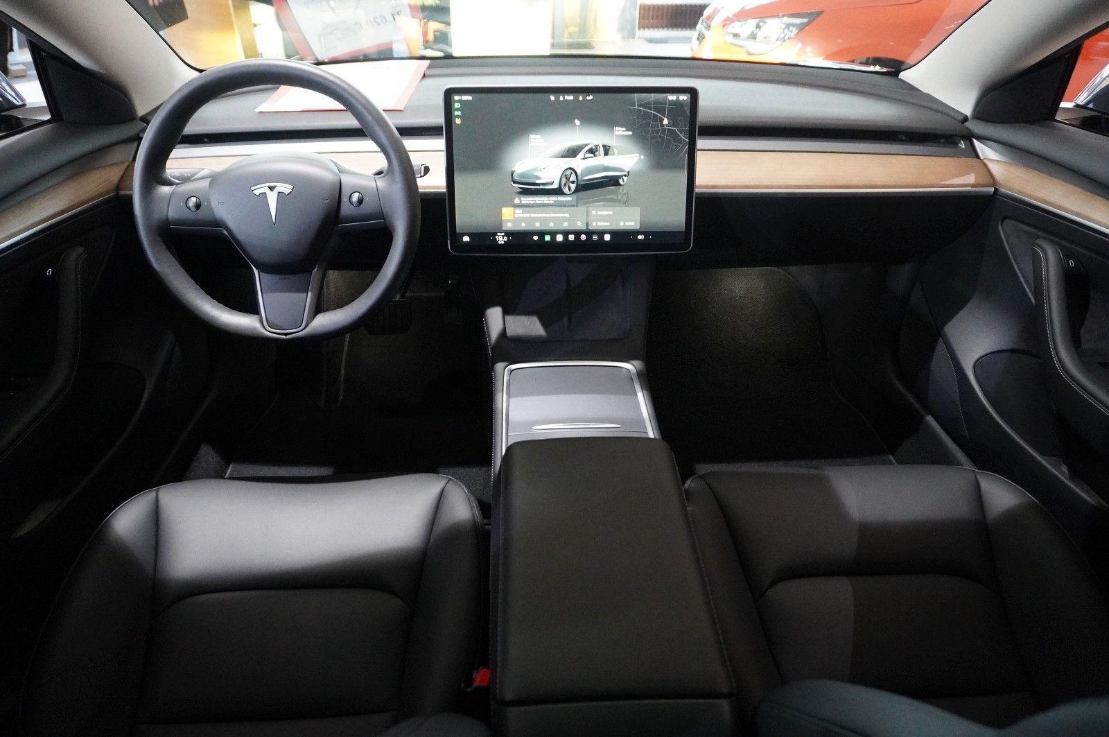 Fahrzeugabbildung Tesla Model 3 LONGRANGE DUAL-MOTOR NAVI/KAMERA/SHZ/AMD