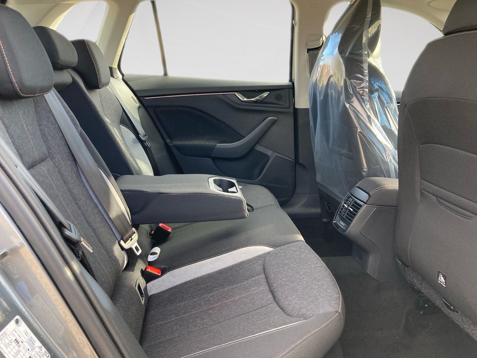 Skoda Kamiq - Bild 10