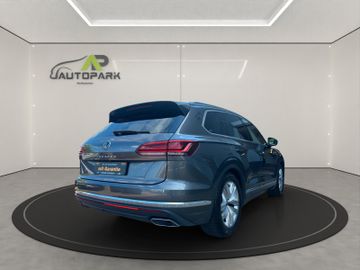 Volkswagen Touareg - 6