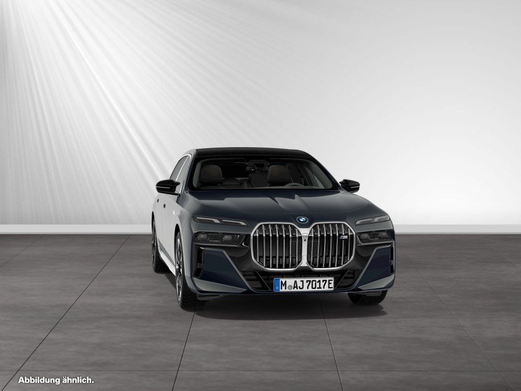 BMW M760 - Bild 13