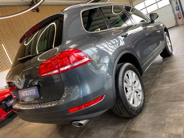 Volkswagen Touareg 4.2 TDI 4-Motion DSG *NAVI*ACC*AHK*LED*