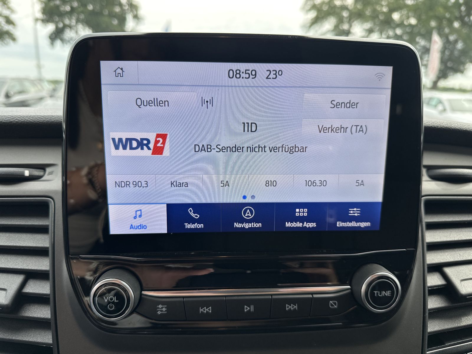 Fahrzeugabbildung Ford Transit Custom 300 L2H1 NAV+KLIMA+PDC+SHZ