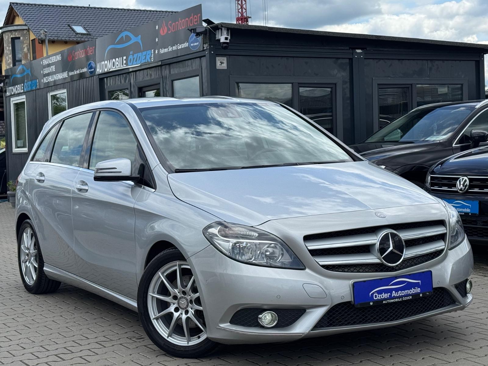 Mercedes-Benz B 200 BlueEfficiency+Finanzierung+1.Hand+