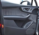 Audi Q7 3,0TDI S-Line Lift Virtual Bose MatrixLE - Audi Q7 Gebrauchtwagen in Frankfurt