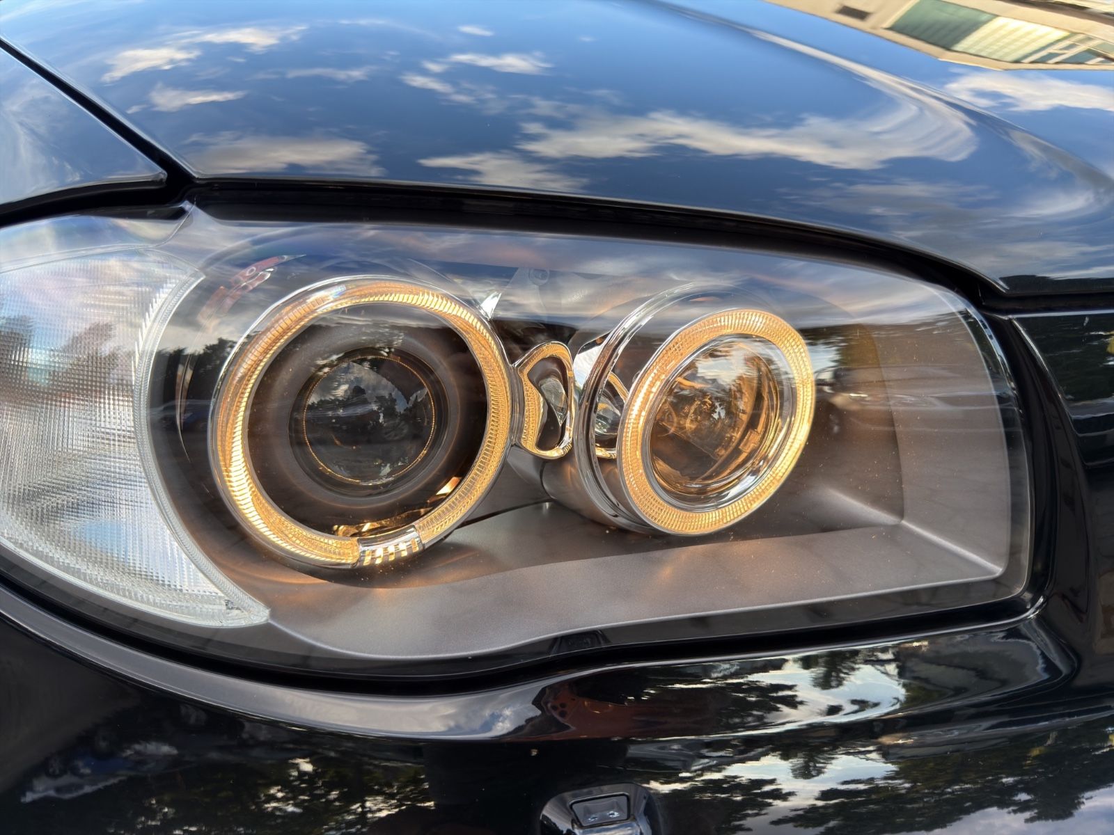 Fahrzeugabbildung BMW 118 1 Limousine*2.Hand*Automatik*Xenon*