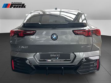 BMW iX2 xDrive30 M Sportpaket Head-Up HK HiFi DAB