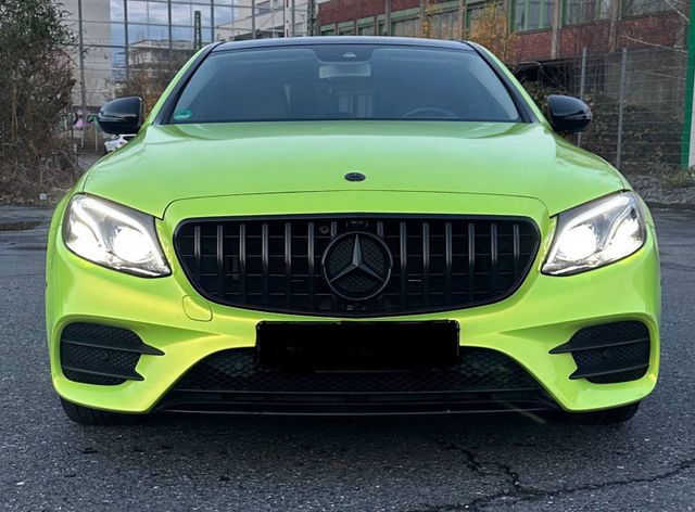 Mercedes-Benz Mercedes E 220d AMG Line Pano Widescreen