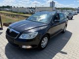 Skoda Octavia Combi 1.6 Mpi  Elegance - Skoda Octavia: Mpi