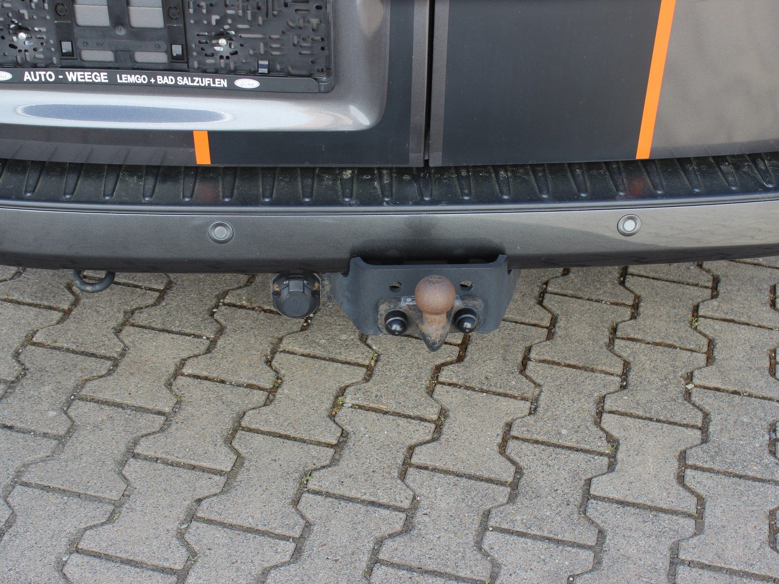 Fahrzeugabbildung Ford Transit Custom 320 L1 Sport 2,0 TDCi