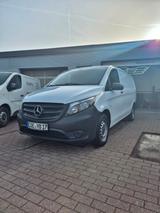 Mercedes-Benz Vito - Mercedes-Benz Vito mit 3 Türen
