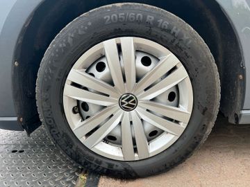 Volkswagen Caddy - 9