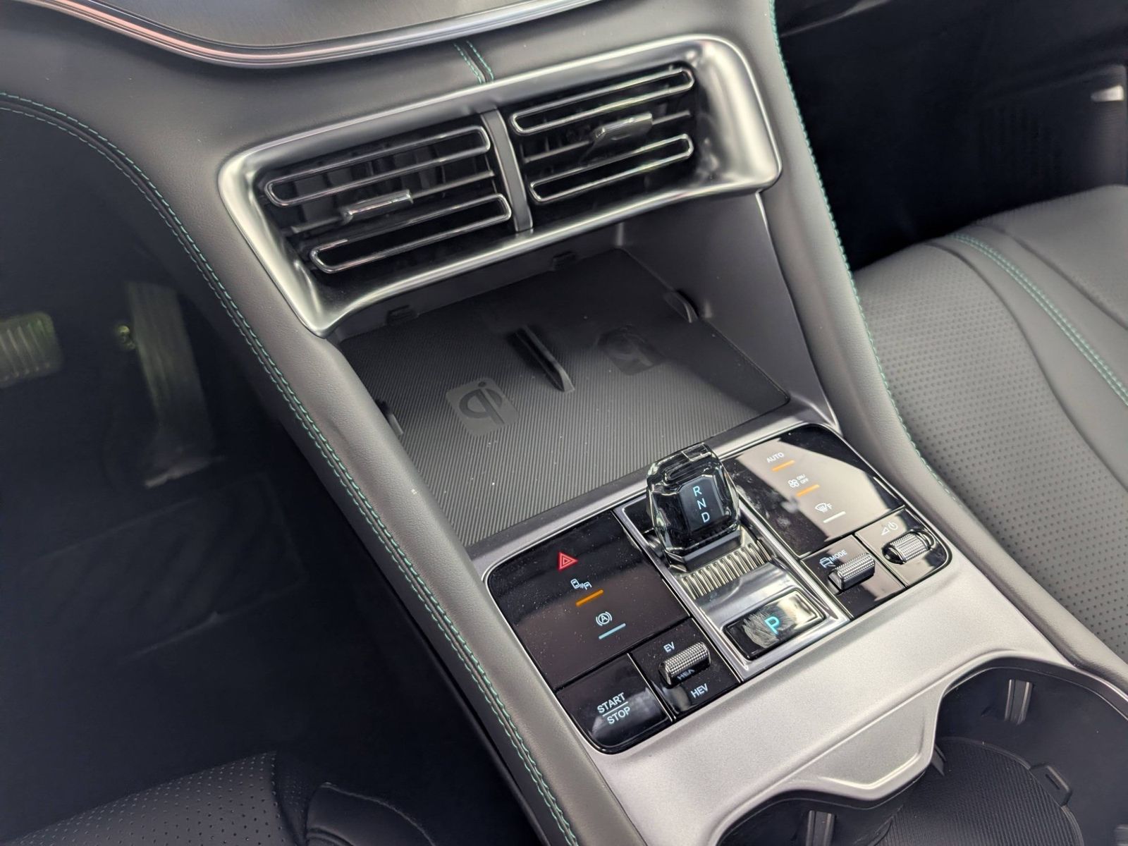 BYD Seal U DM-i Boost ACC infinity-Soundsystem – Bild 18