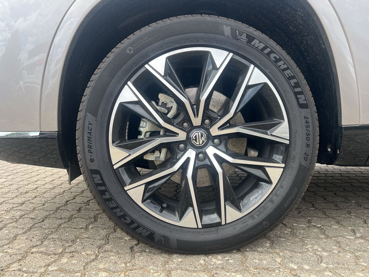 MG S9