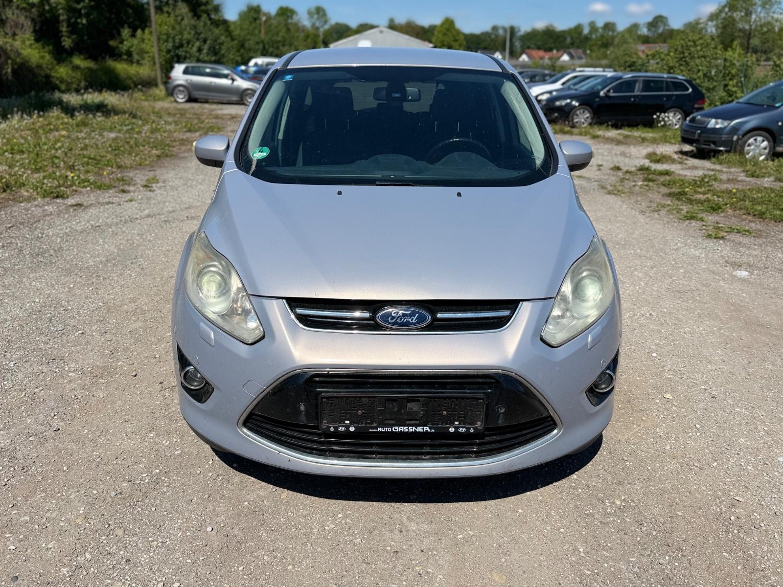 Ford C-MAX / Titanium / Automatik / 140 PS