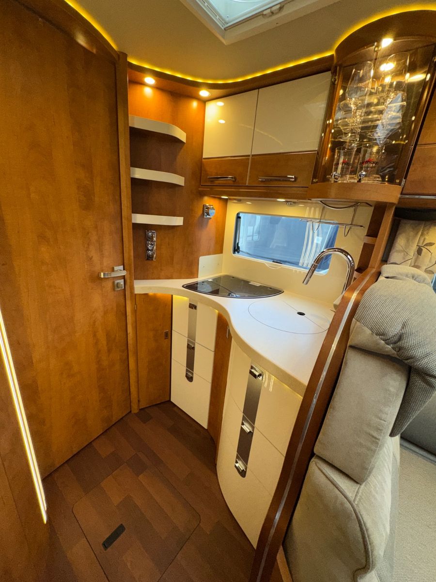 Fahrzeugabbildung Carthago CHIC C-LINE T 4.9 LE 9GT AUTOMATIK DUCATO MAXI