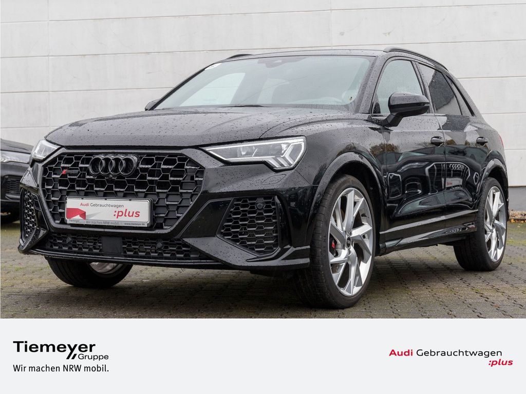 Audi RSQ3