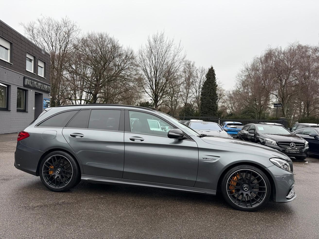 Mercedes-Benz C 63S AMG T ACC/SAGA/Leder/Pano/Kamera/19/Night