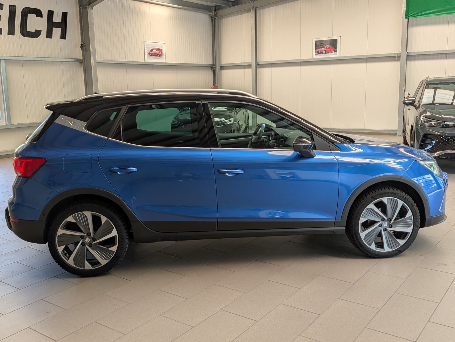 Fahrzeugabbildung SEAT Arona 1.0 TSI FR DSG LED Dinamica ACC AHK Kamera